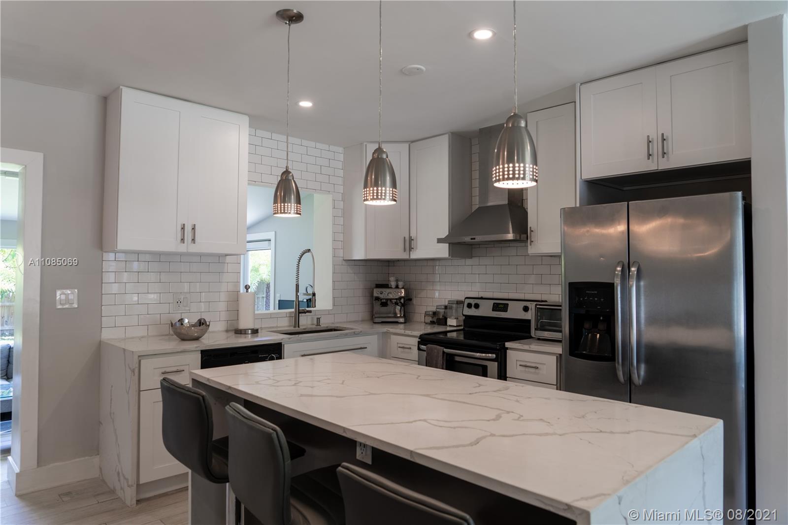 20245 Ranch Road Cutler Bay, FL 33189 - Photo 4 of 22 Gallery Image 4