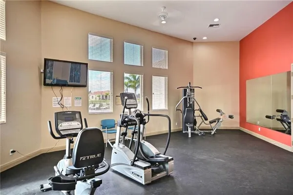 $2,400 | 2199 Harwick Cir S West, Vero Beach, FL 32968
