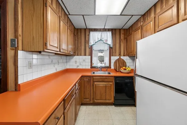 $599,000 | 135 Allen Avenue, Lynn, MA 01902