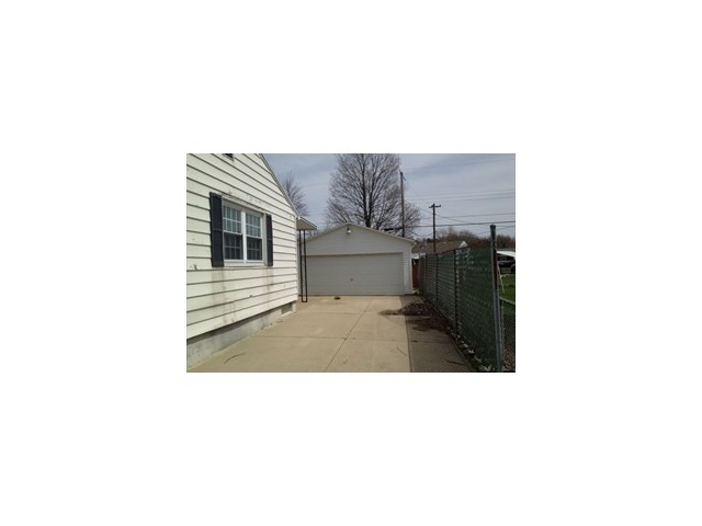 1622 Edendale Road Dayton, OH 45432 - Photo 4 of 4