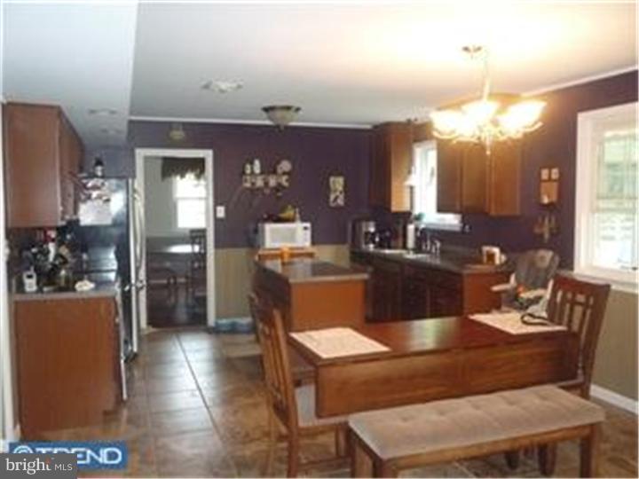 23 David Road Holland, PA 18966 - Photo 5 of 12 Kitchen