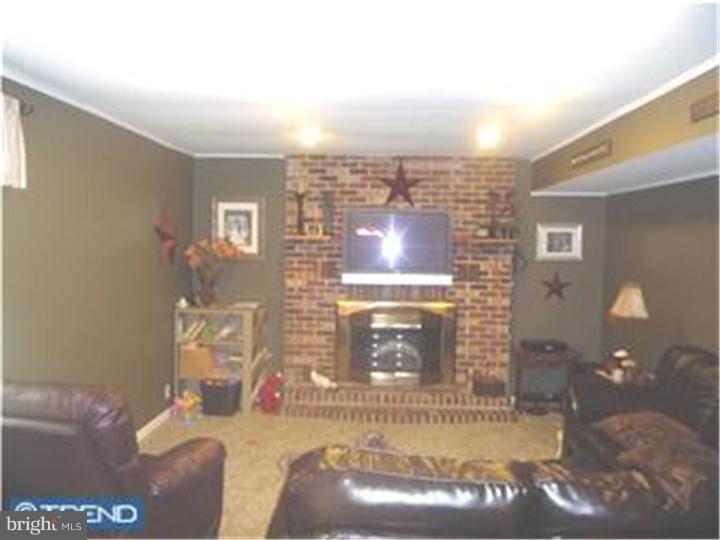 23 David Road Holland, PA 18966 - Photo 8 of 12 Family Room