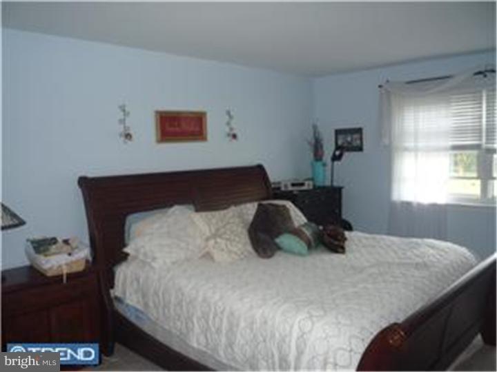 23 David Road Holland, PA 18966 - Photo 10 of 12 Bedroom - Main