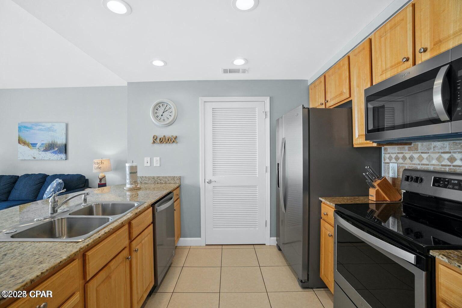 17729 Front Beach Road, Unit 1604E Panama City Beach, FL 32413 - Photo 9 of 32
