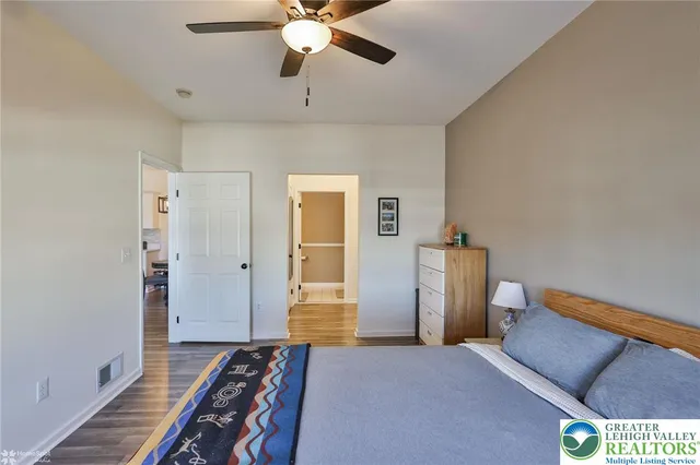 $2,095 | 927 Eden Terrace, Easton, PA 18042