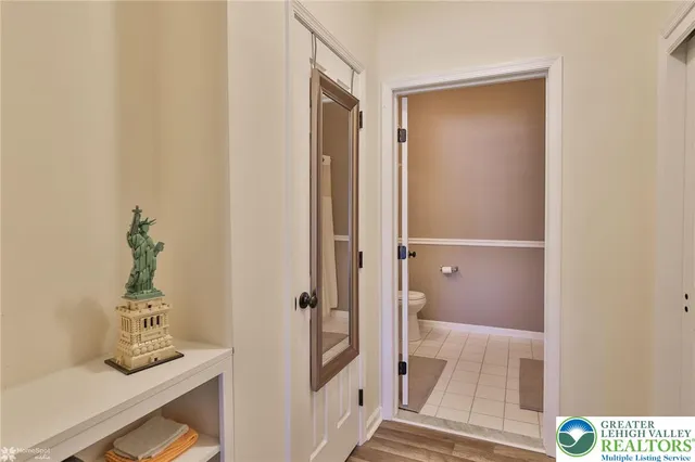 $2,095 | 927 Eden Terrace, Easton, PA 18042