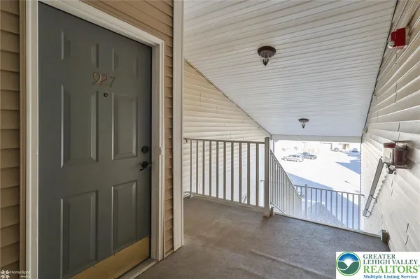 a view of entryway
