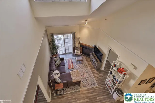 $2,095 | 927 Eden Terrace, Easton, PA 18042