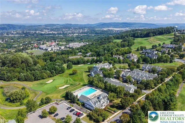 $2,095 | 927 Eden Terrace, Easton, PA 18042