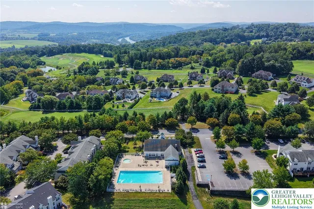 $2,095 | 927 Eden Terrace, Easton, PA 18042