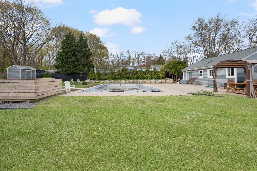628 County Road Barrington, RI 02806 - Photo 27 of 40