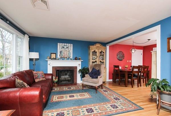 5 Crescent Road Hamilton, MA 01982 - Photo 4 of 19