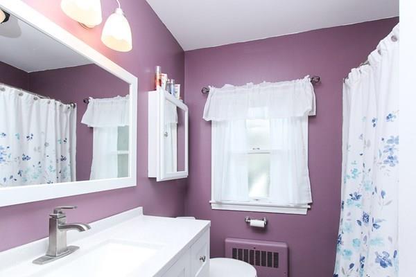 5 Crescent Road Hamilton, MA 01982 - Photo 9 of 19