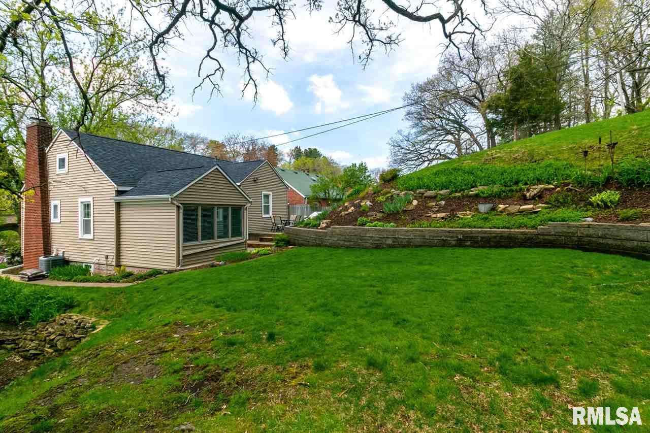 1715 Jersey Ridge Road Davenport, IA 52803 - Photo 21 of 24 Gallery Image 21