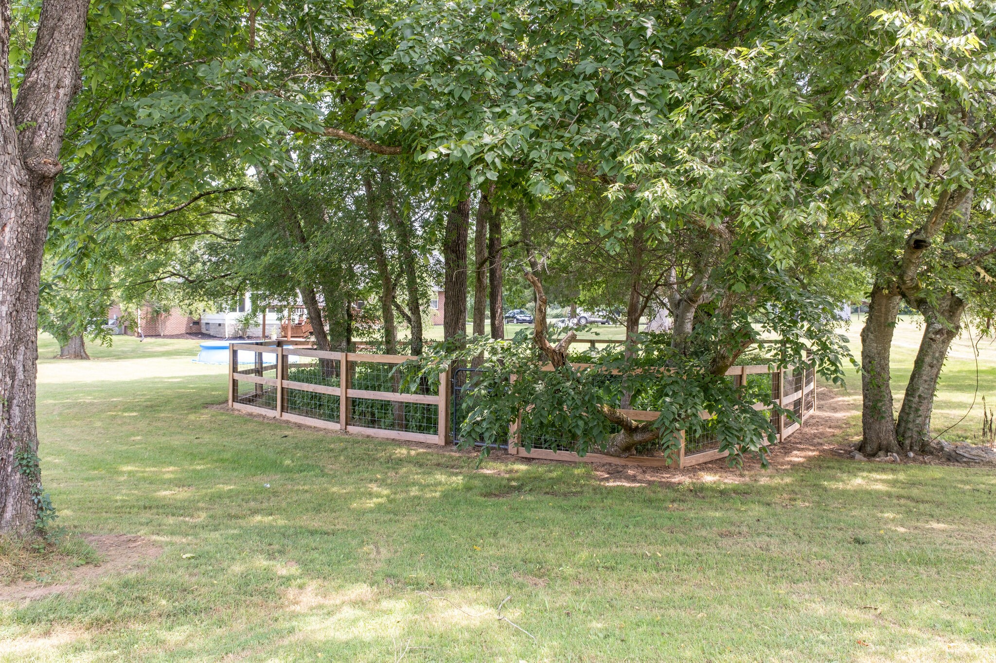 278 Vesta Road Lebanon, TN 37090 - Photo 42 of 44 a view of a swimming pool with a bench