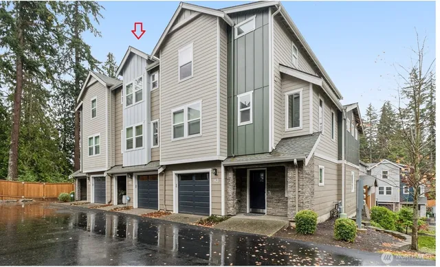 $699,900 | 18901 12th Place West, Unit H2, Lynnwood, WA 98036