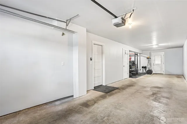 $699,900 | 18901 12th Place West, Unit H2, Lynnwood, WA 98036