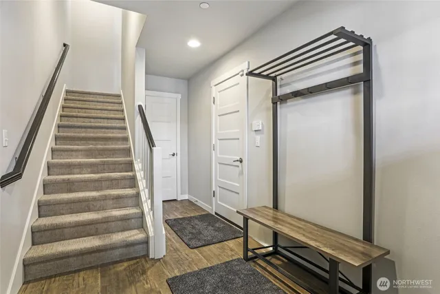 $699,900 | 18901 12th Place West, Unit H2, Lynnwood, WA 98036