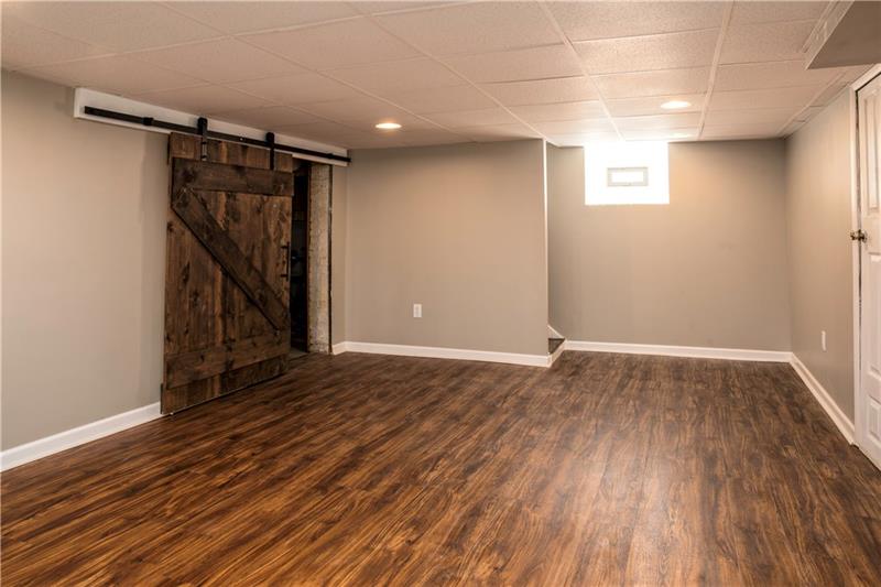 743 Elk Avenue Rochester, PA 15074 - Photo 16 of 23 Gallery Image 16