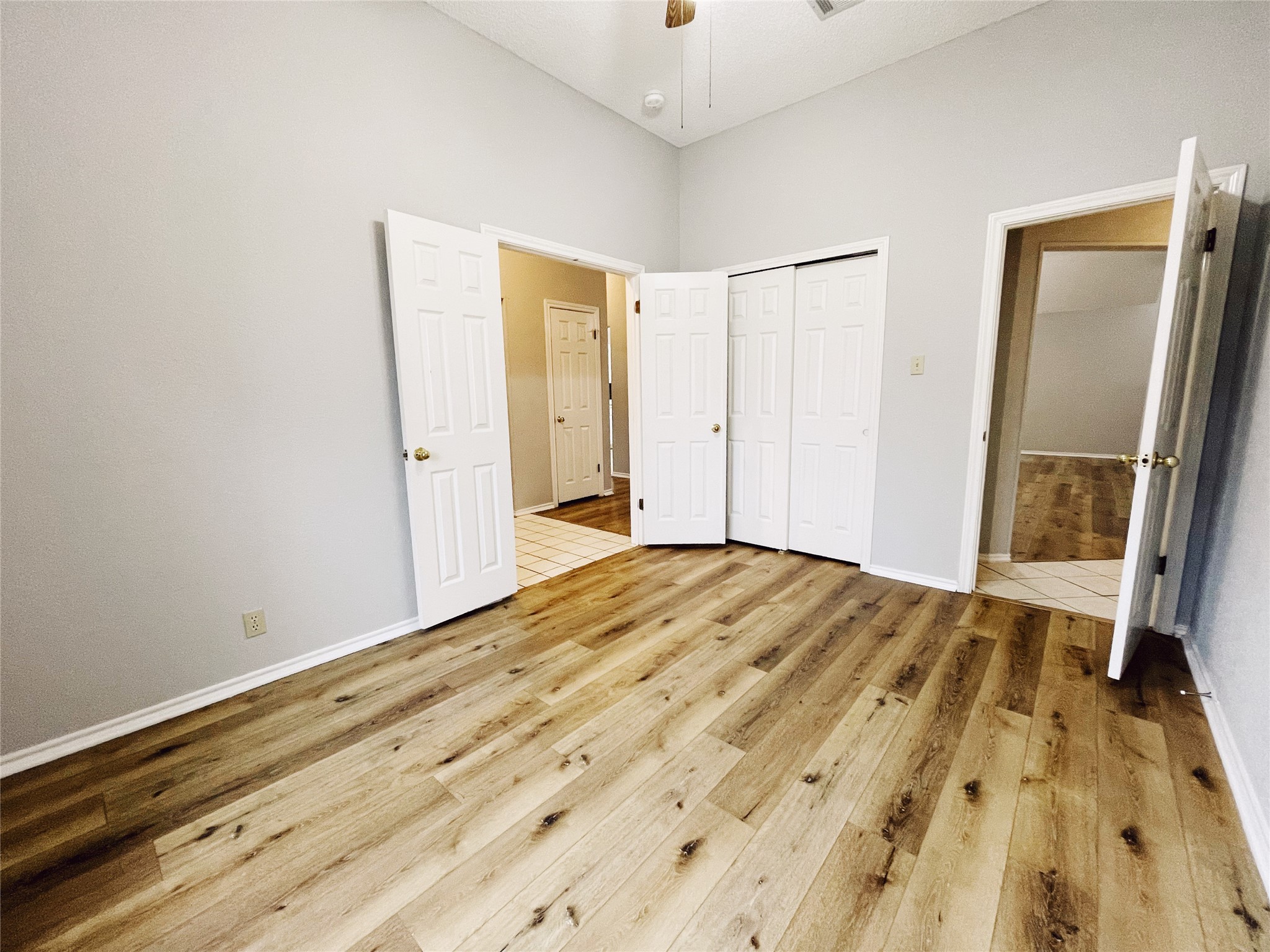 204 Cripple Creek Road Cedar Park, TX 78613 - Photo 23 of 36 Another view of the front room, bed 2.