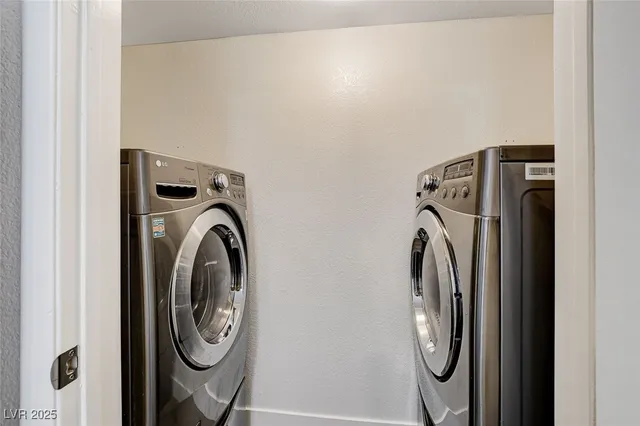 $1,795 | 2300 East Silverado Ranch Boulevard, Unit 2008, Las Vegas, NV 89123