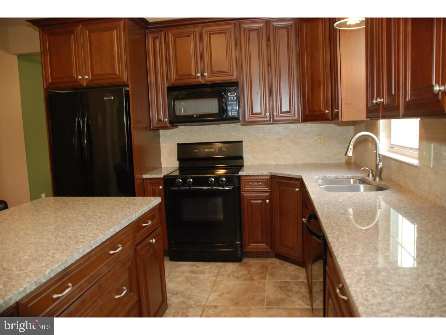535 Blue School Road Perkasie, PA 18944 - Photo 5 of 24 Kitchen