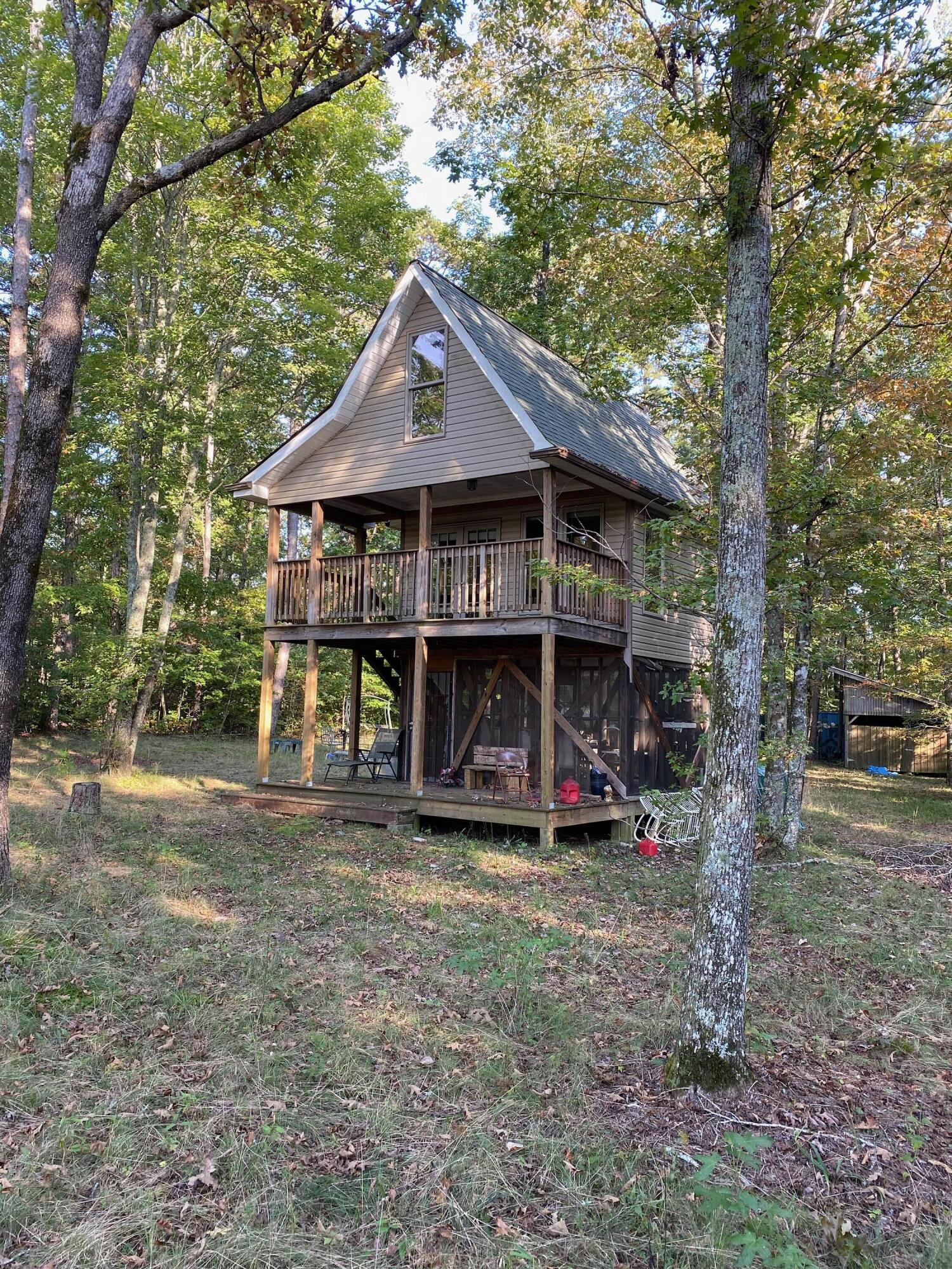 4203 Young Road Soddy Daisy, TN 37379 - Photo 12 of 25 17011DE0-0399-49BE-AA37-16B82C6E95D3