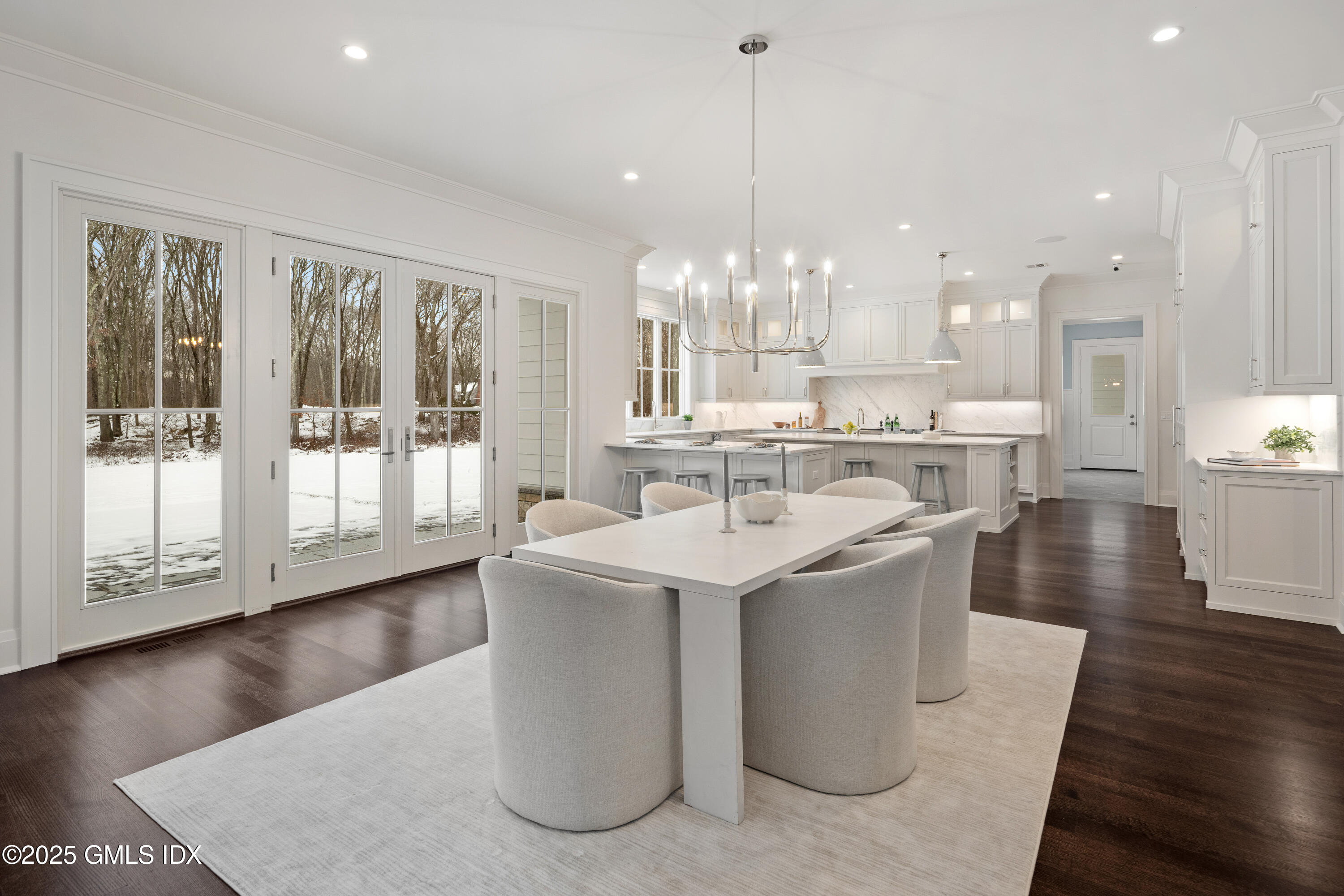928 West Road New Canaan, CT 06840 - Photo 11 of 40 Breakfast