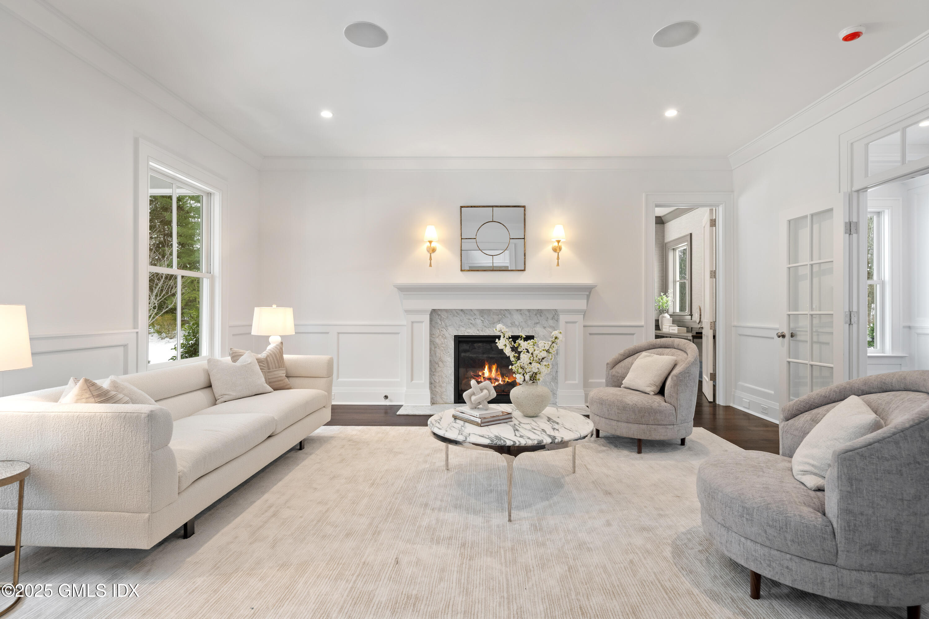 928 West Road New Canaan, CT 06840 - Photo 22 of 40 Living