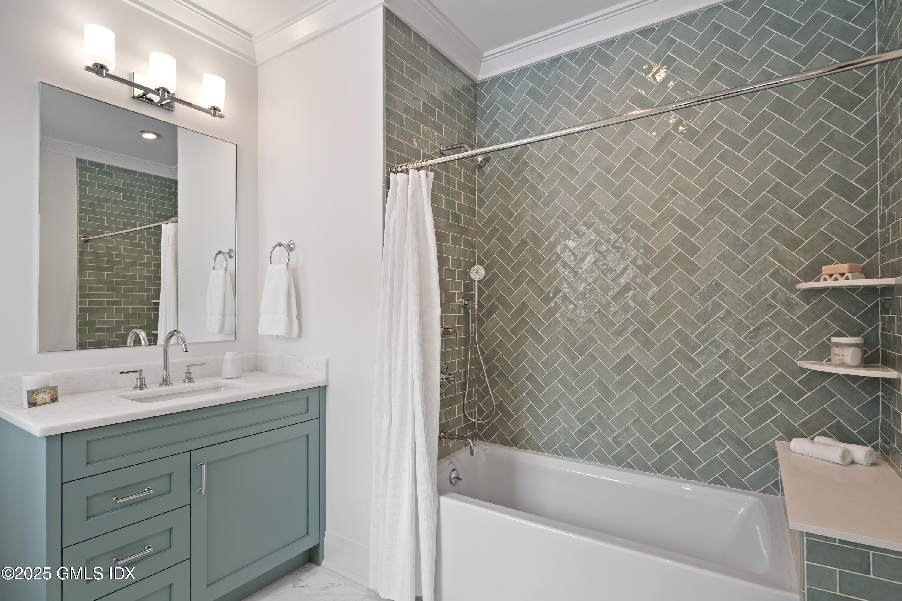 928 West Road New Canaan, CT 06840 - Photo 33 of 40 Bed 3 Bath