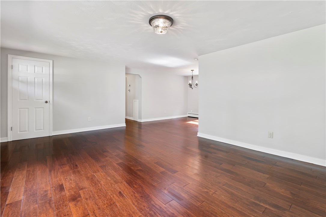 360 Diamond Hill Road Warwick, RI 02886 - Photo 8 of 20