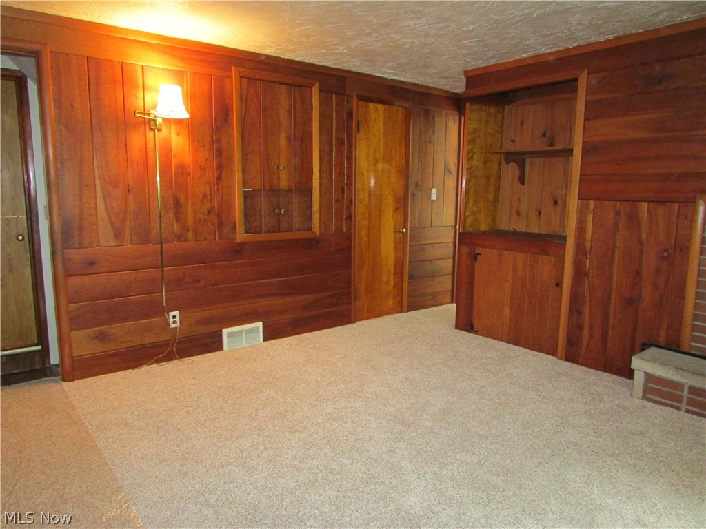 325 Paradise Road Painesville, OH 44077 - Photo 19 of 35 Gallery Image 19