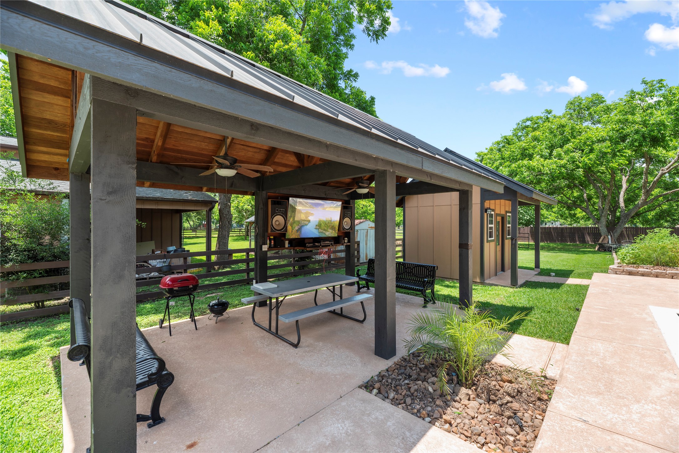 4607 Clayhead Road Richmond, TX 77406 - Photo 39 of 49 Covered Entertainment area.
