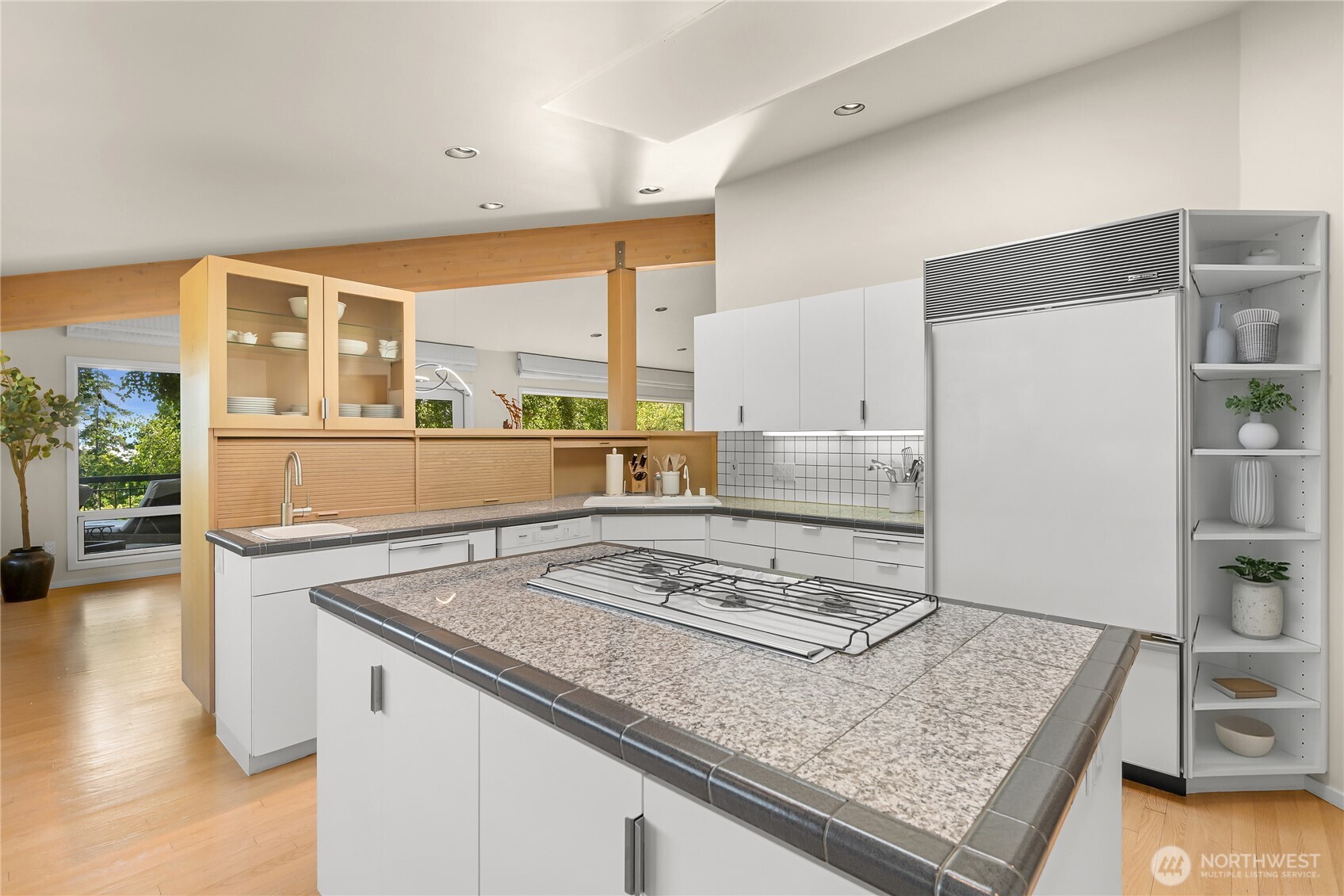 733 Fieldston Road Bellingham, WA 98225 - Photo 17 of 40