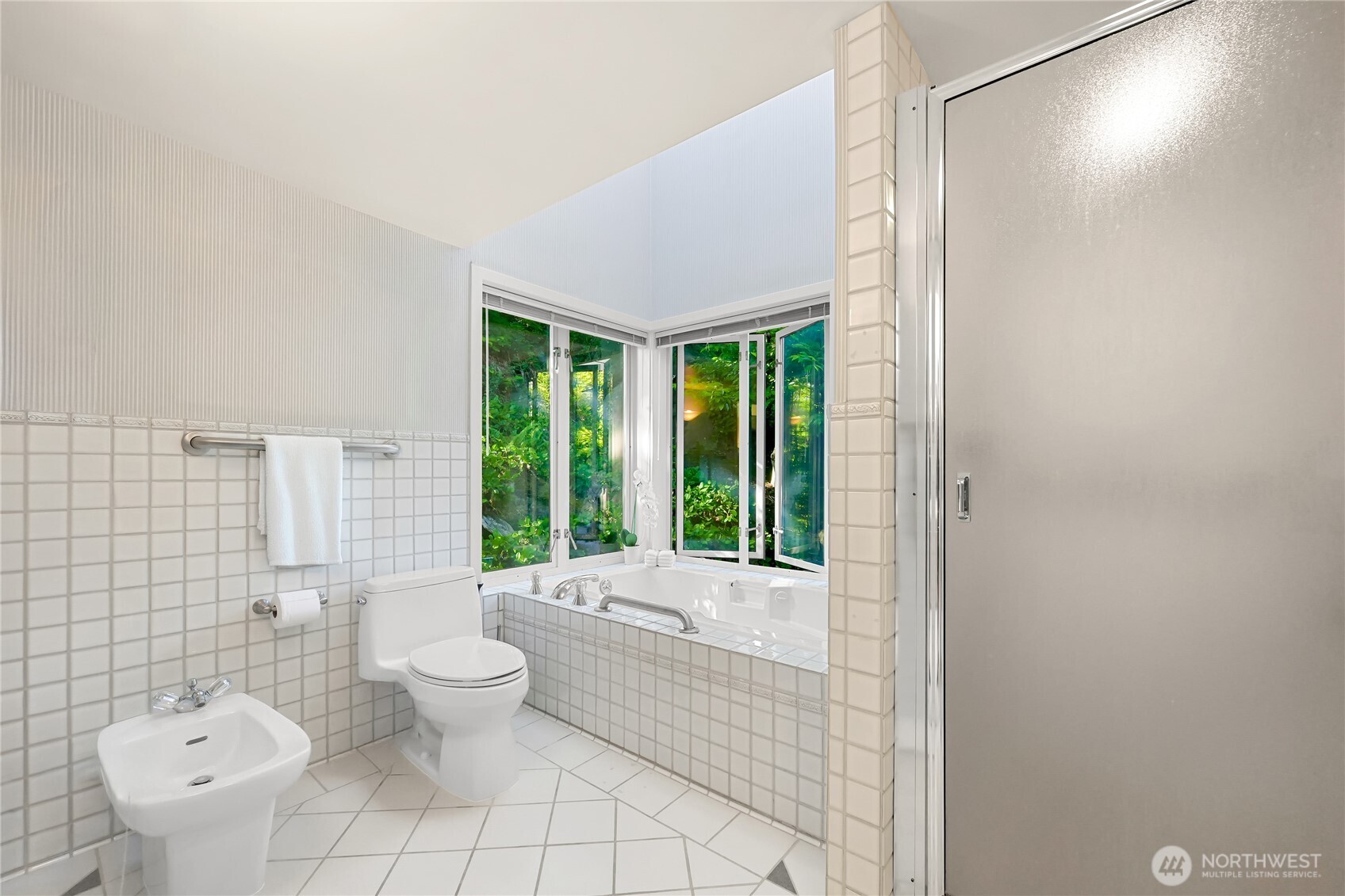 733 Fieldston Road Bellingham, WA 98225 - Photo 23 of 40