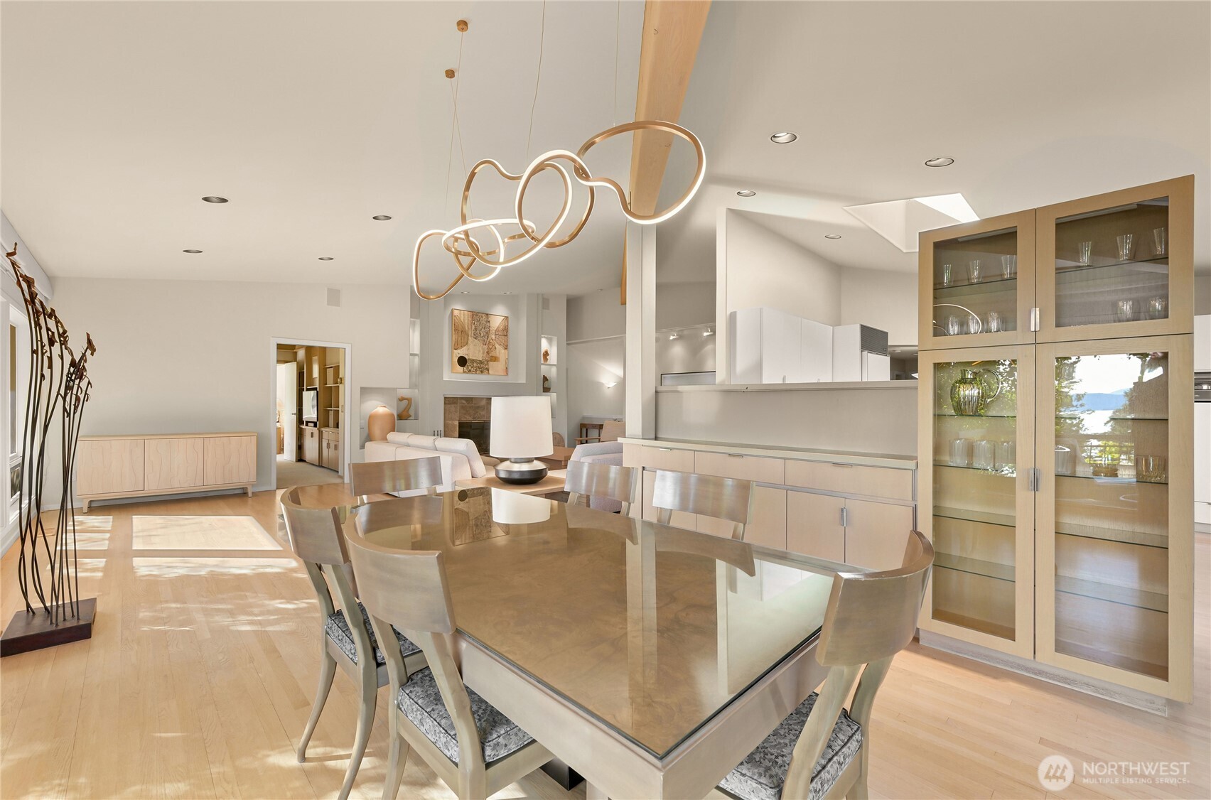 733 Fieldston Road Bellingham, WA 98225 - Photo 4 of 40