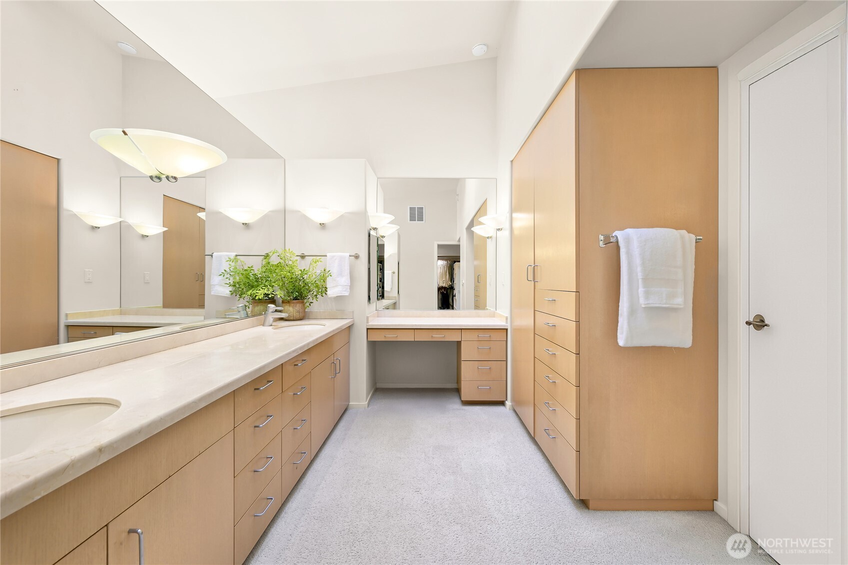 733 Fieldston Road Bellingham, WA 98225 - Photo 6 of 40