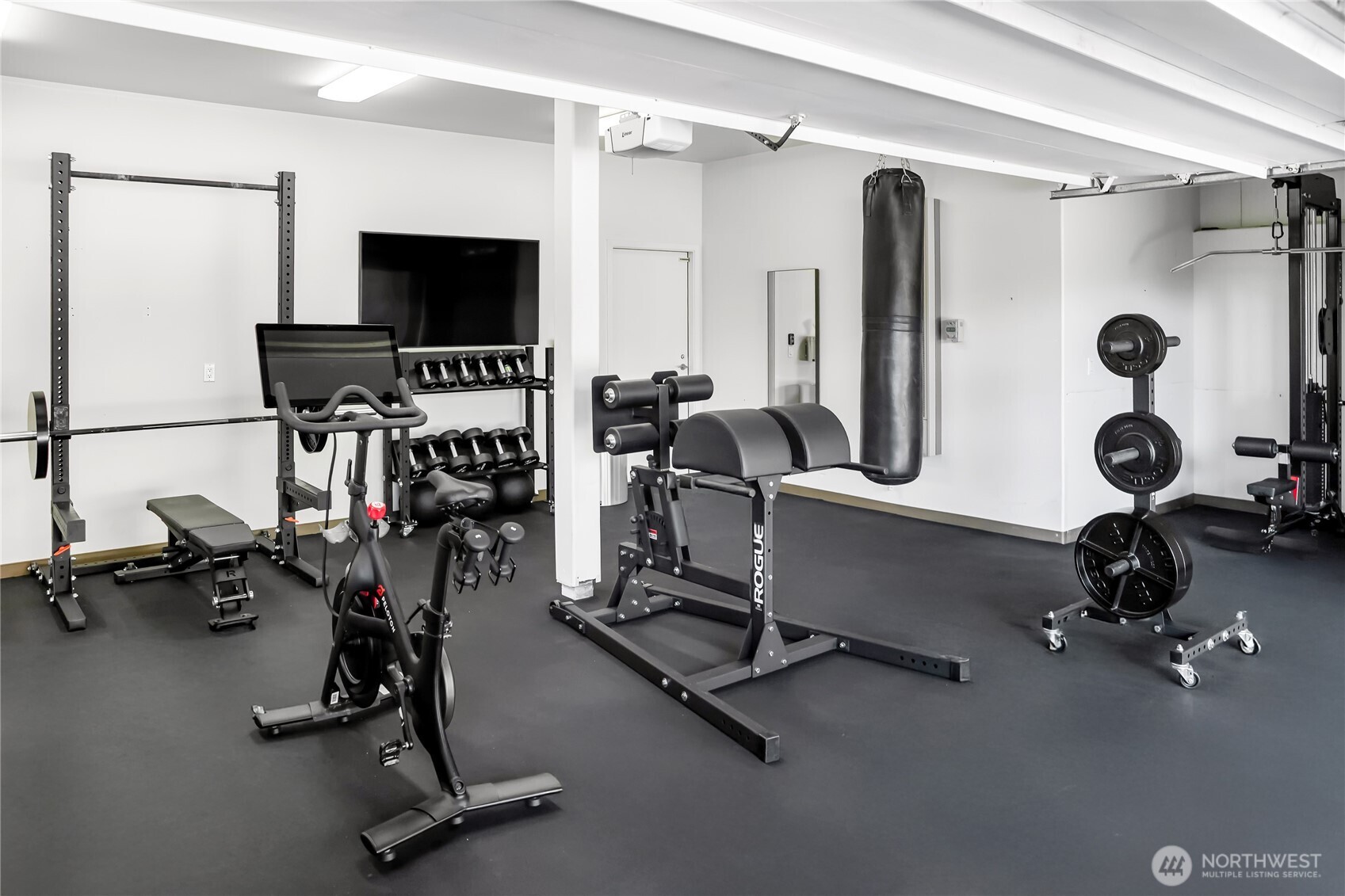 733 Fieldston Road Bellingham, WA 98225 - Photo 8 of 40