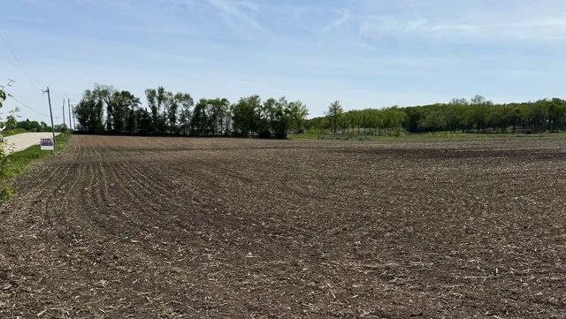a view of outdoor space and city view