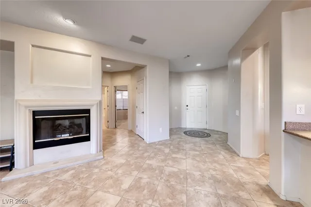 $2,400 | 2620 Lochleven Way, Henderson, NV 89044