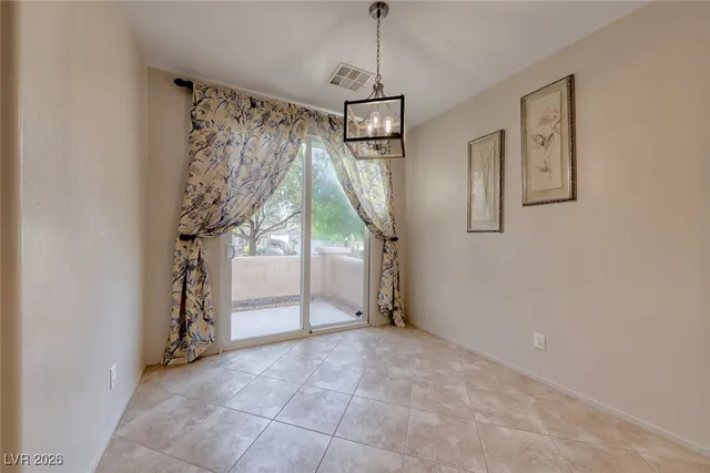 $2,400 | 2620 Lochleven Way, Henderson, NV 89044