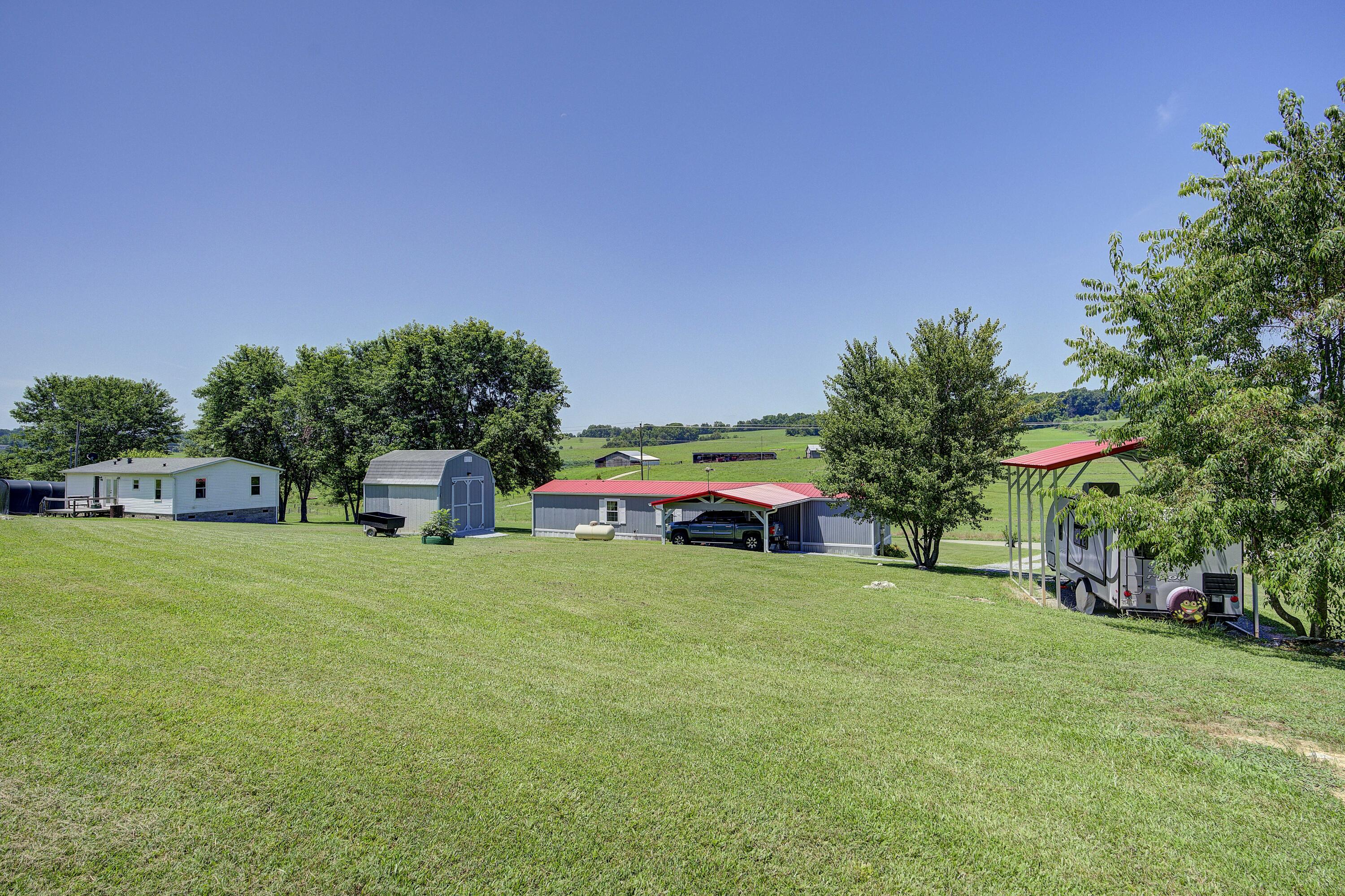 1420 Old Snapps Ferry Road Chuckey, TN 37641 - Photo 28 of 31 Snapps-27