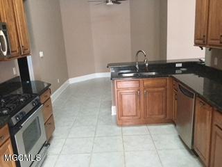 2348 Rue Maison Biloxi, MS 39532 - Photo 6 of 12 IMG_0689
