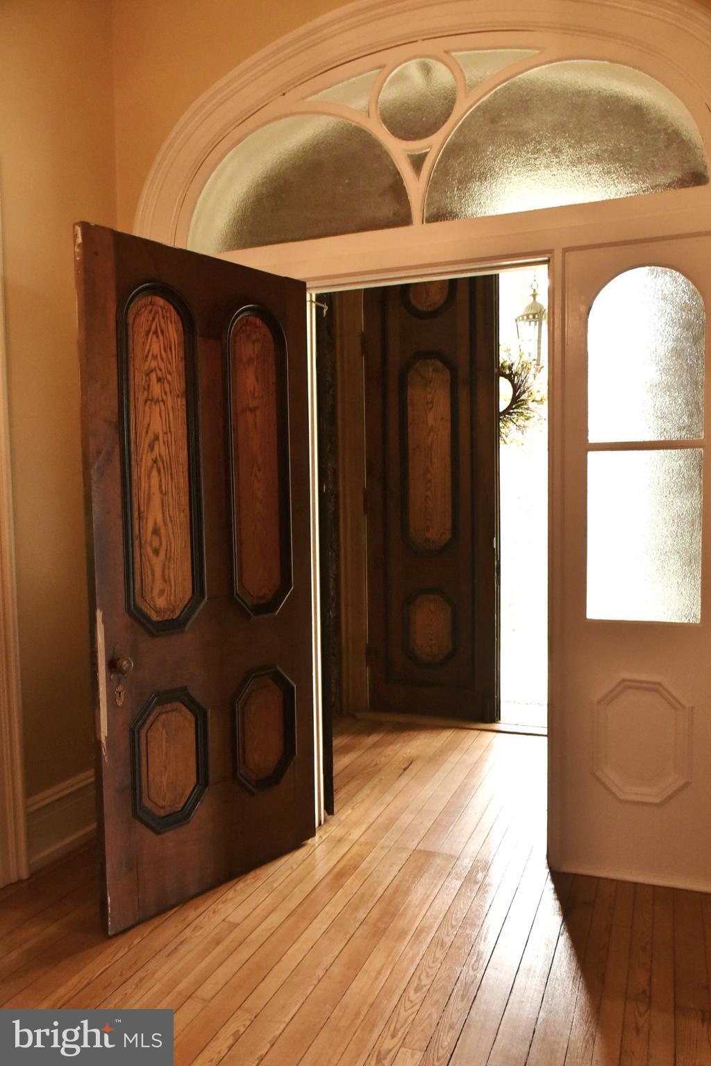 18311 Laurel Run Road Southwest Barton, MD 21521 - Photo 7 of 20 Interior door detail
