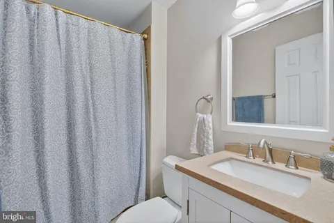 $650,000 | 5769 Heritage Hill Drive, Alexandria, VA 22310