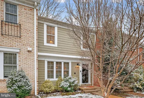 $650,000 | 5769 Heritage Hill Drive, Alexandria, VA 22310