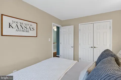 $650,000 | 5769 Heritage Hill Drive, Alexandria, VA 22310