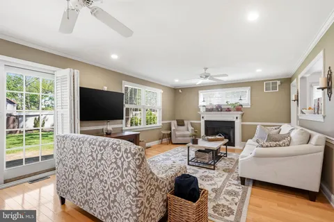 $1,300,000 | 209 Lincoln Avenue, Haddonfield, NJ 08033