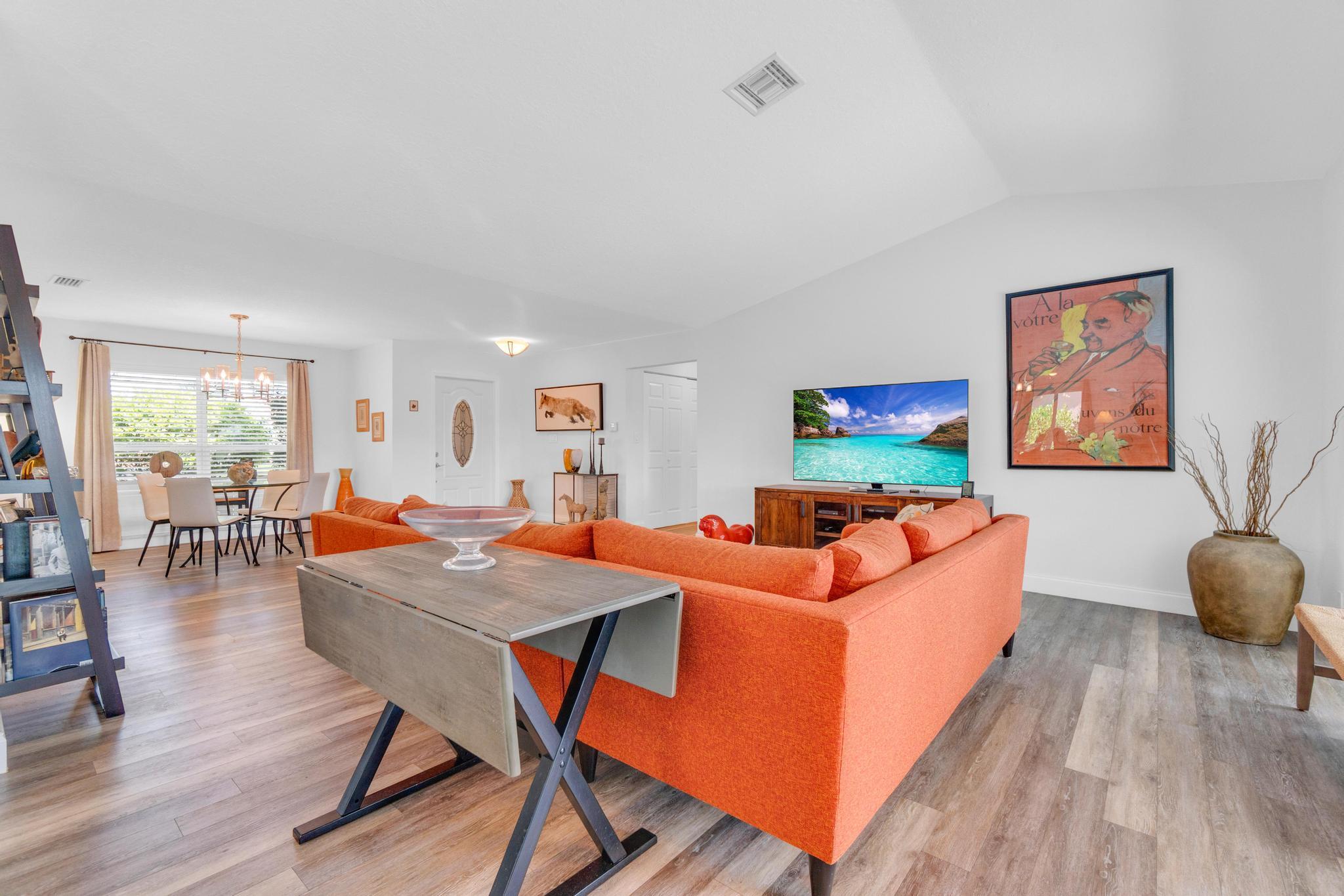 10070 Crosswind Road Boca Raton, FL 33498 - Photo 11 of 31 29