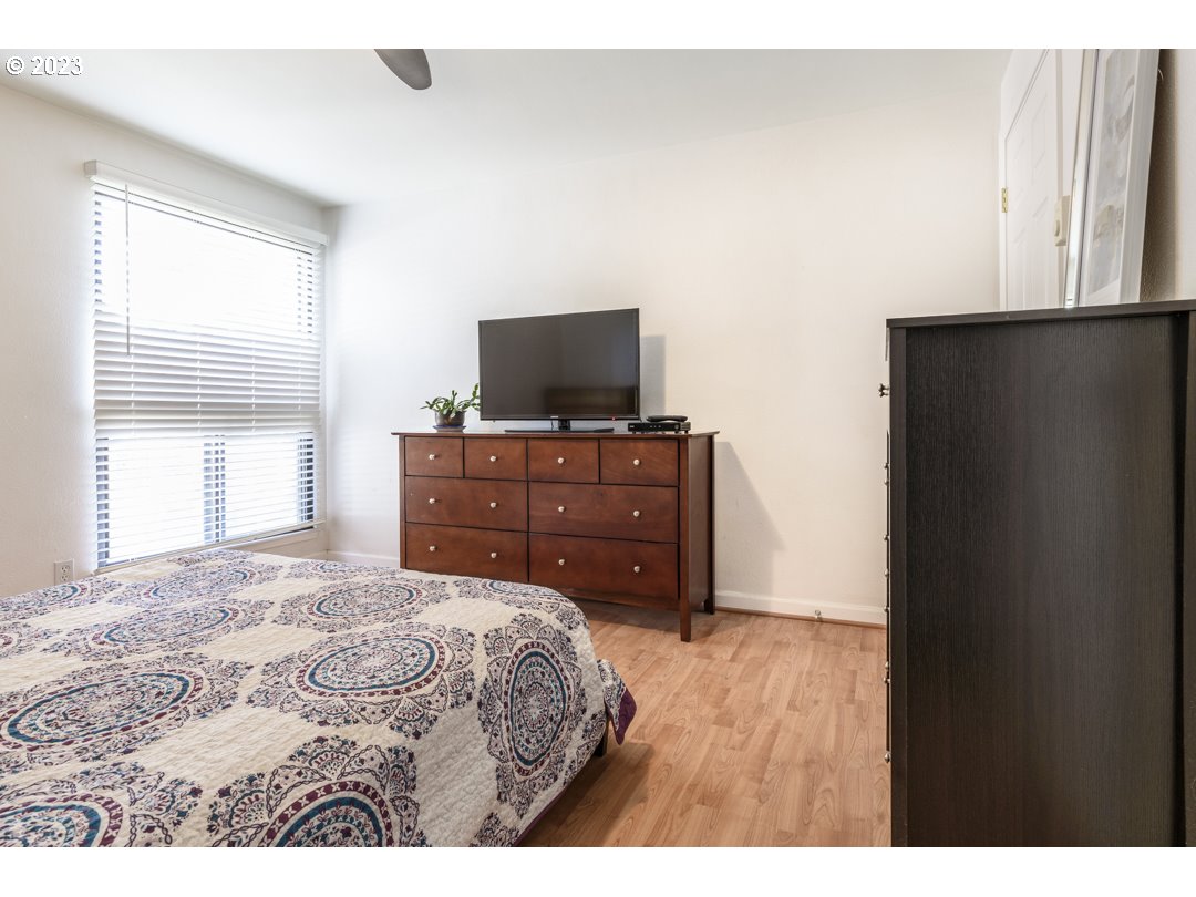 109 Treehill Loop Eugene, OR 97405 - Photo 25 of 32 Gallery Image 25